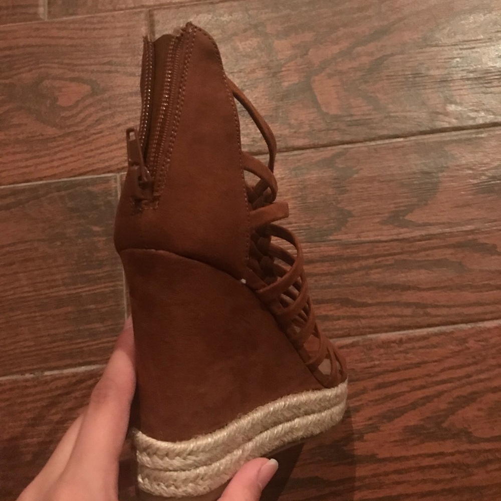 Brown wedges—LAST ONE - Picture 5 of 5